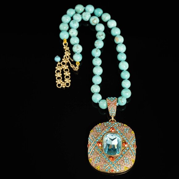 VINTAGE BOHO! Turquoise Beaded Necklace - Picture 2 of 3